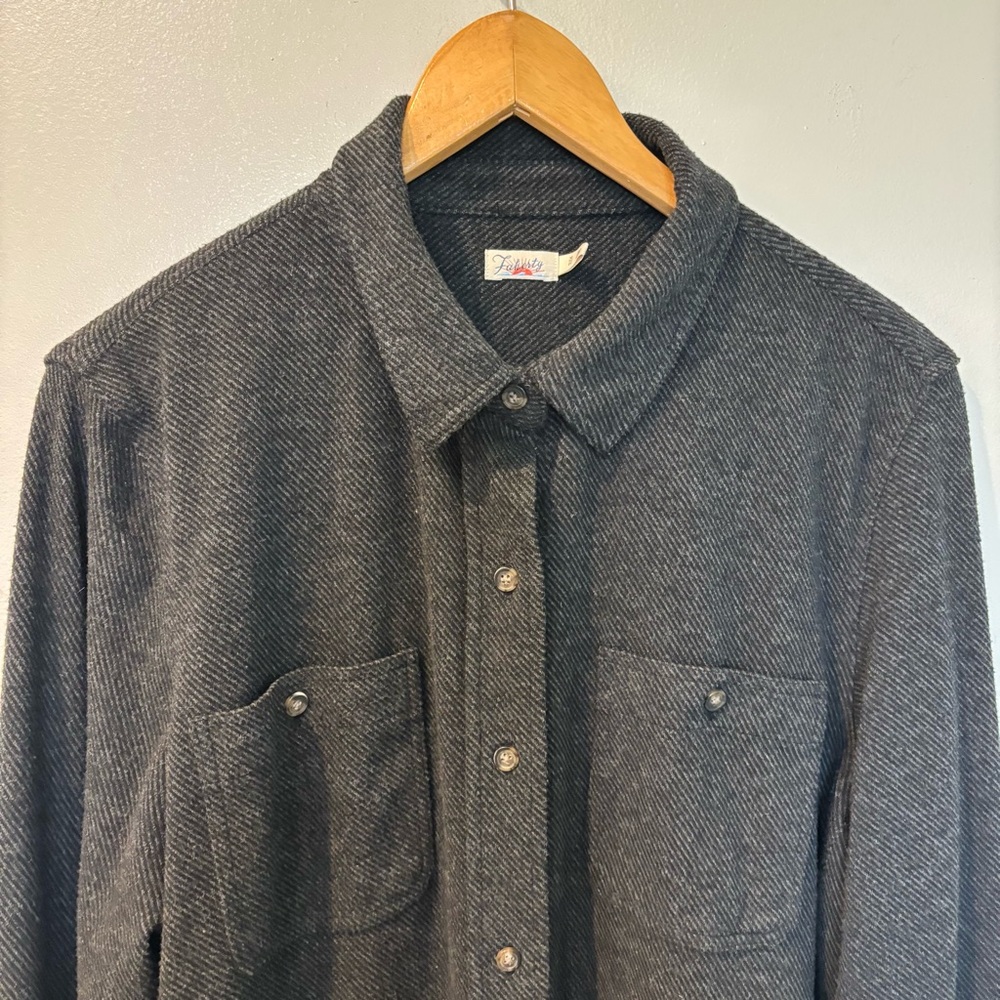 Faherty Legend Button Down Sweatshirt Soft Stretc… - image 3